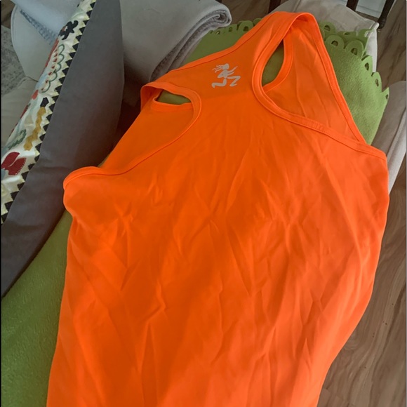 Runners shirt. I am not certain of brand. - Picture 5 of 5